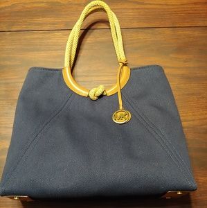 Bnwt Michael Kors shoulder bag Isla